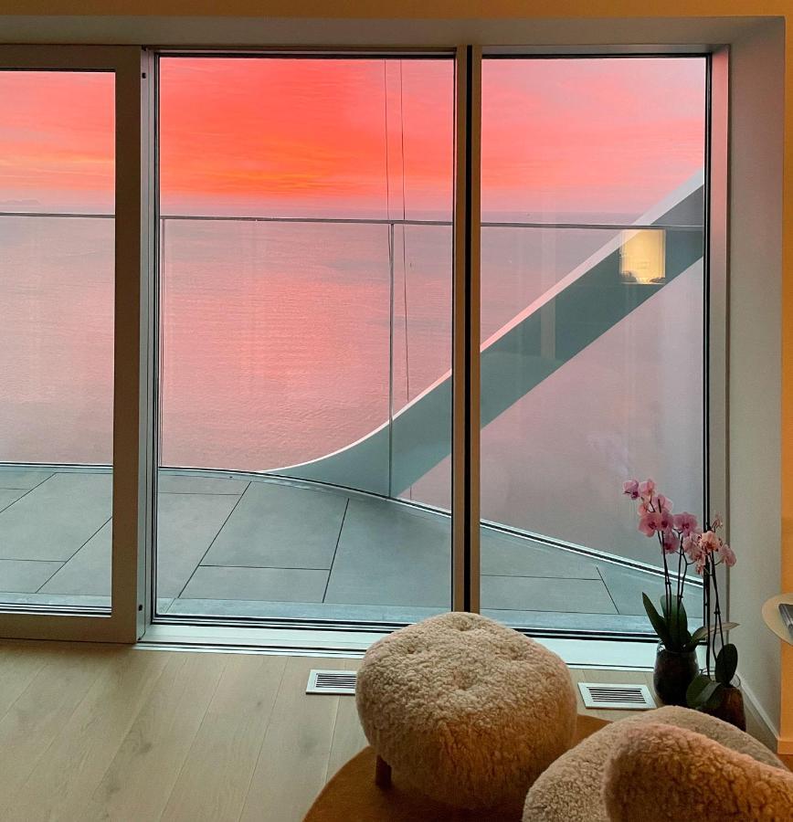 Amazing Sea View Apartment Århus Eksteriør billede